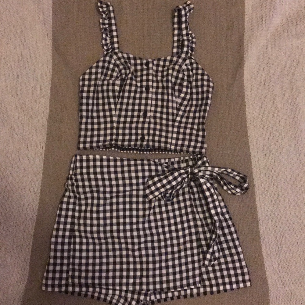 Pacsun gingham skort set